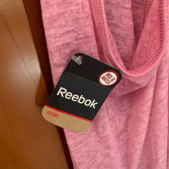 BNWT Reebok Tank - Picture 3 of 3
